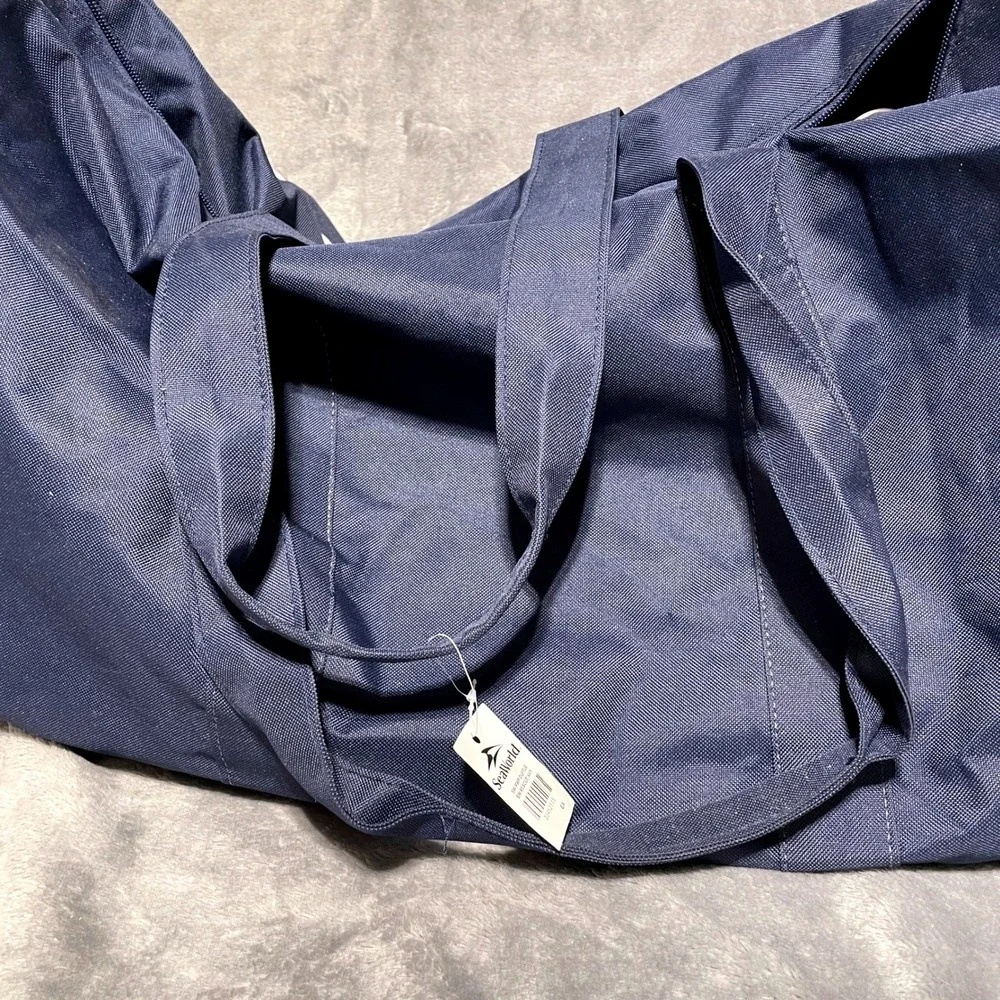 SeaWorld Rescue Duffle Bag Navy Blue Canvas Travel Gym Bag NWT Nautical Coastal